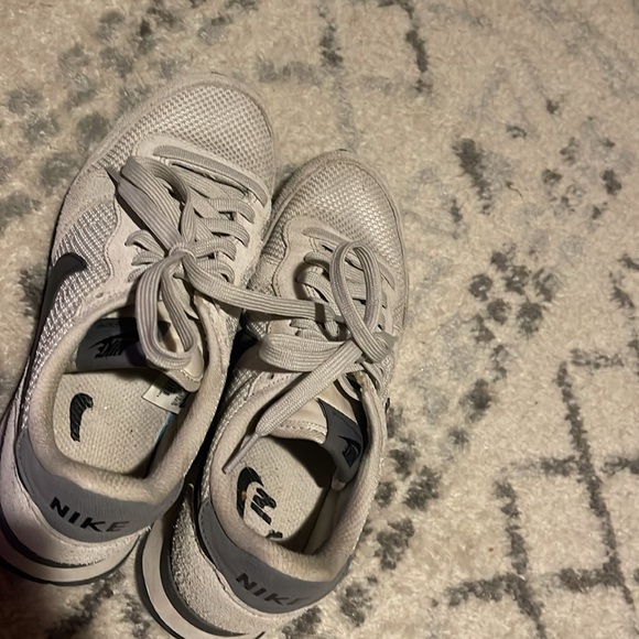 Nike Internationalist shoes - Picture 6 of 7